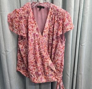 Banana Republic Pink Floral Tie-Front Blouse